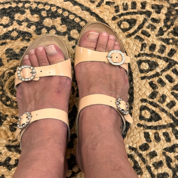 Mephisto Shoes - Sz 37(7.5)⭐️New Mephisto Lidia Nude Crystal Patent Leather Wedge.⭐️See Reference